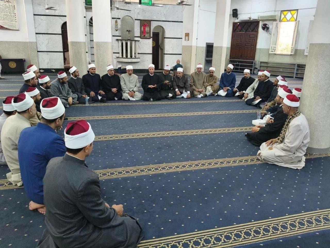 قافلة دعوية مشتركة من الأزهر والأوقاف في 45 مسجداً بالزقازيق