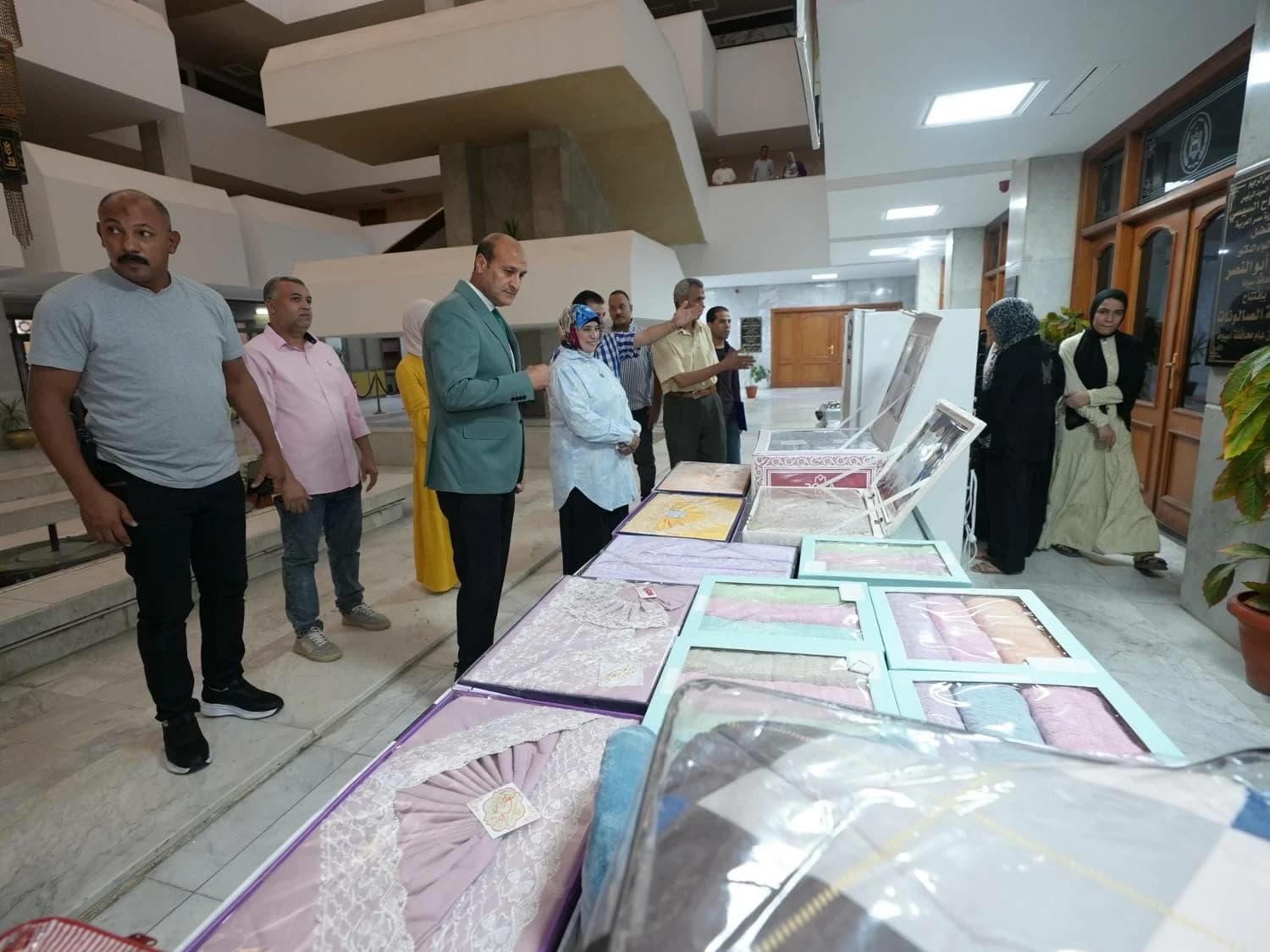 Assiut Governor Donates Wedding Items to Bride-to-Be