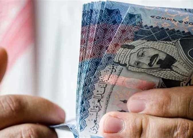 سعر الريال السعودي صباح الإثنين