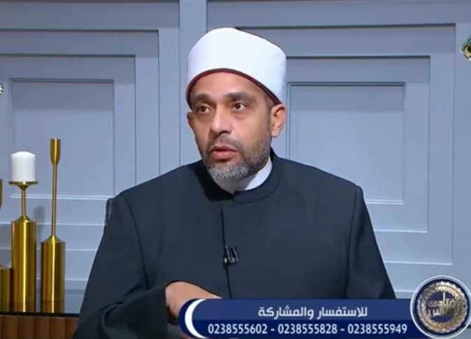 طهلة تسأل متى تلبس الحجاب أمين الفتوى يوضح