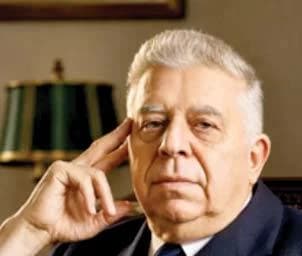 عظام الحبار تتحدث مع القراء العرب