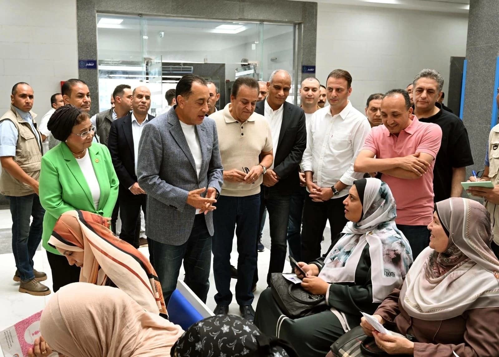 Madbouly inquires about exam fee at Kafr El Sheikh center