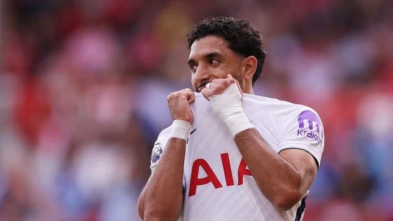 تقييم عمر مرموش أمام توتنهام