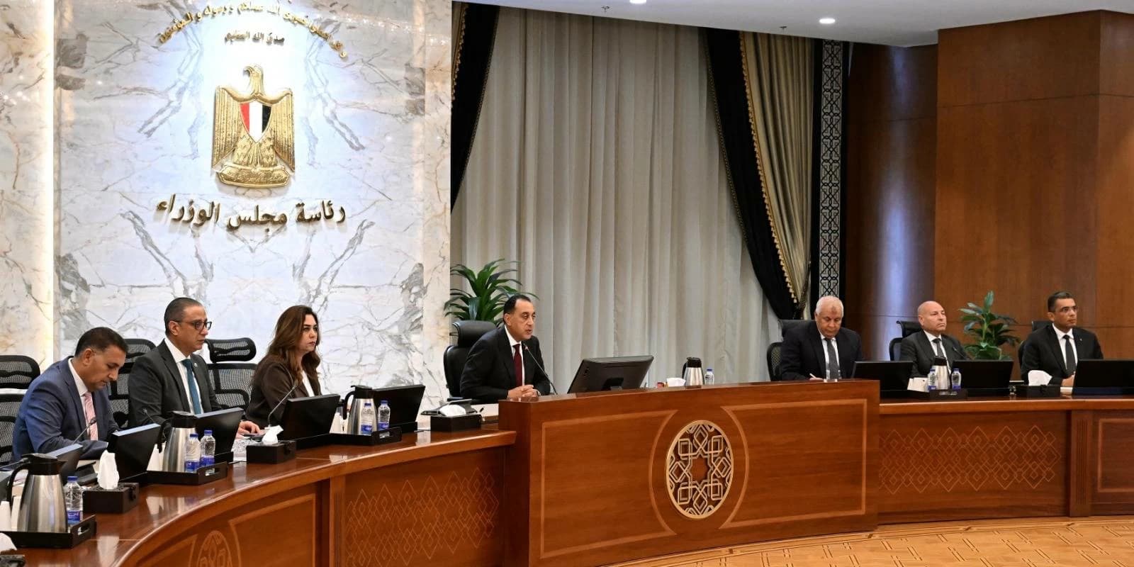 محال تجارية ملزمة بتوفير سلّات لتجميع 240 لتر مخلفات
