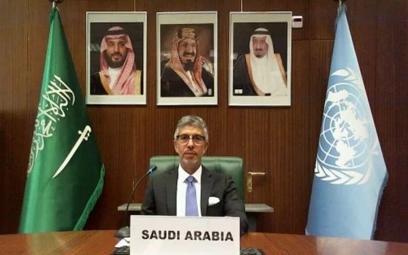 السعودية تحذر من عسكرة المضايق