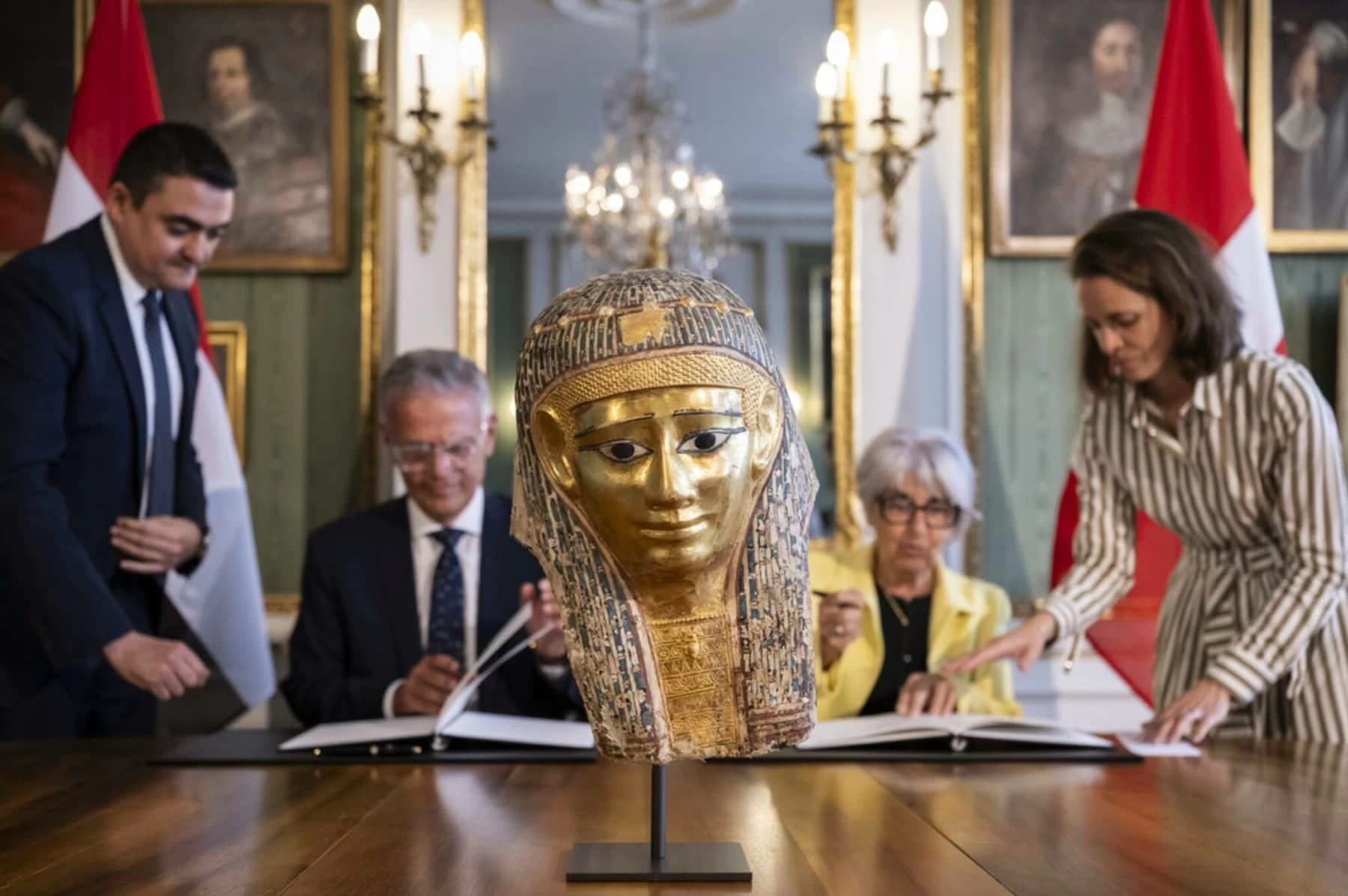 Switzerland returns 2000-year-old Ptolemaic mask to Egypt
