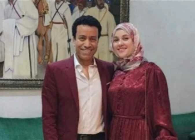 زوجة سامح حسين تدعو له بعد نقله للعناية
