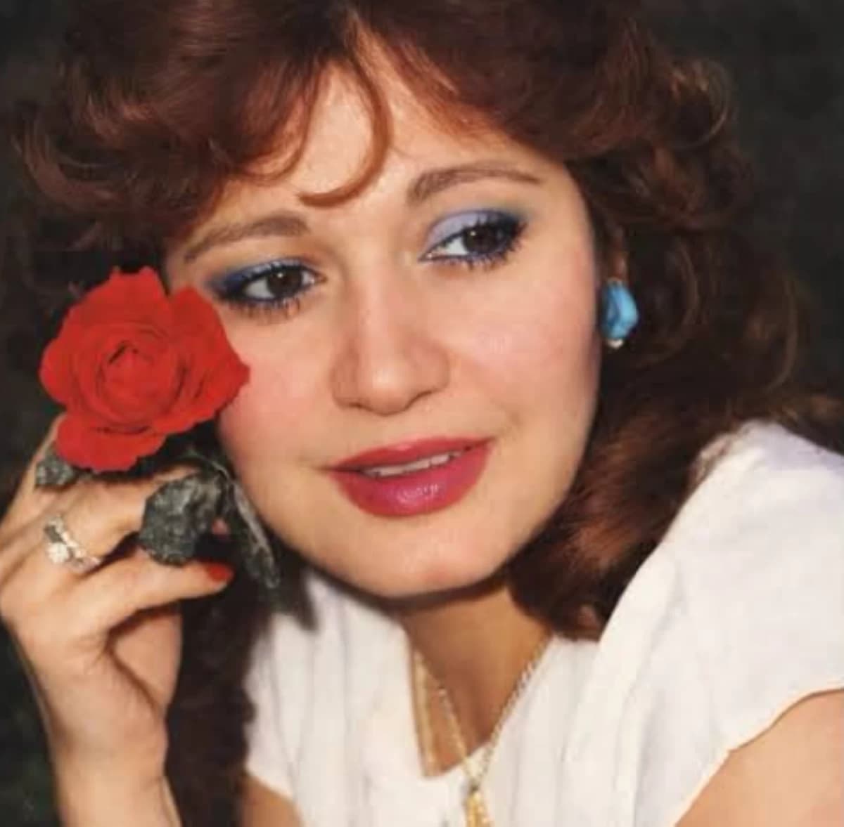 ابنة مديحة كامل تذكر اهتمامها بالصلاة