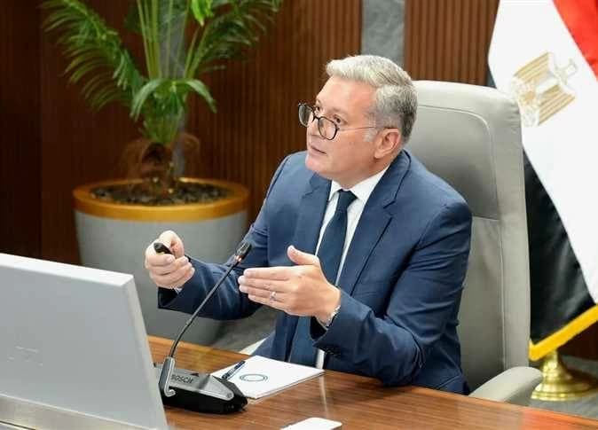Government connects 2.195M homes to gas in Upper Egypt