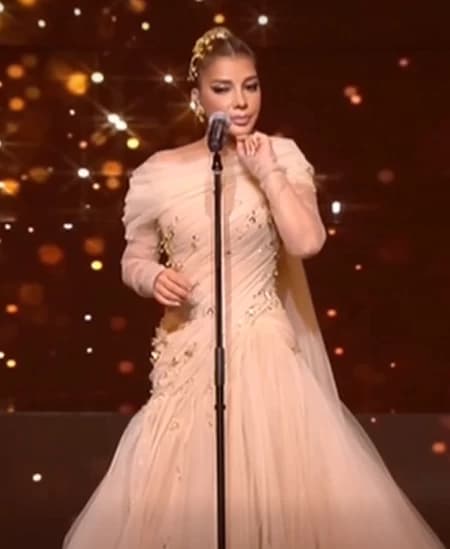 Assala Performs in Damascus After 16 Years