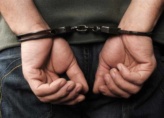 Famous poet detained for drug charges in New Cairo