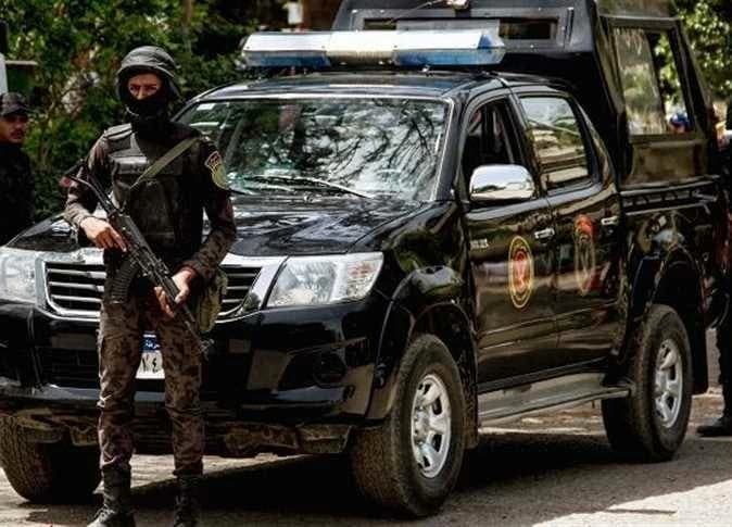 النيابة تتخذ قرارا في محاولة اقتحام فيلا مذيعة في الشيخ زايد