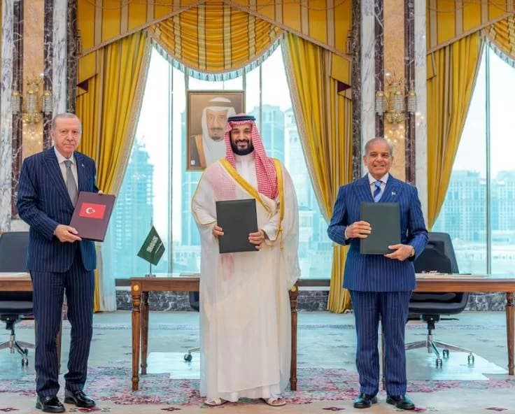 Saudi, Turkey, Pakistan meet on Makkah Pact