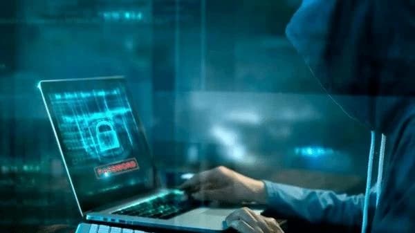 احتيال بالذكاء الاصطناعي يسرق 95 مليون دولار