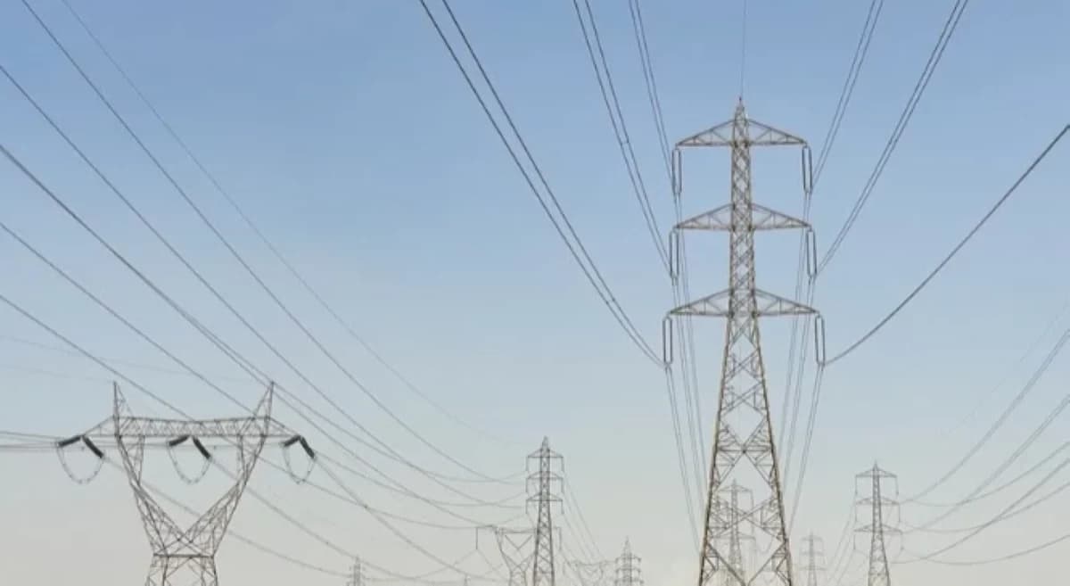 Egypt completes 3000MW Saudi electricity link