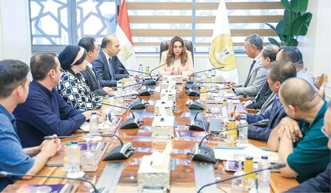 جهود التنمية المحلية لمراقبة شركات النظافة
