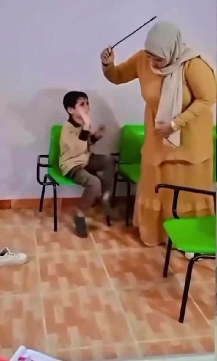 فيديو اعتداء على طفل في الفيوم يثير غضب والمطالبة بالتحقيق