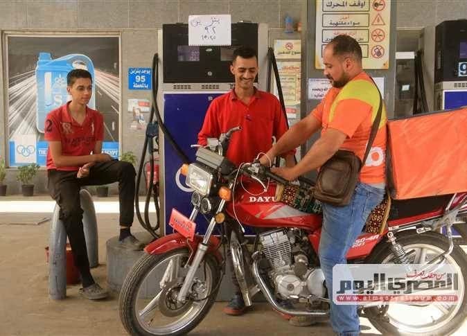توقعات الغرف التجارية ونفي البترول حول أسعار البنزين والسولار
