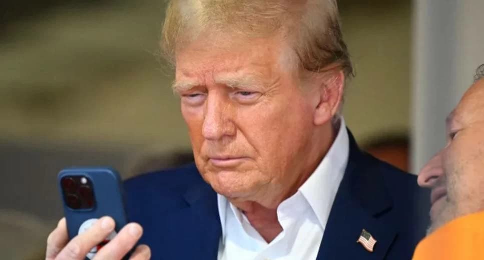 Social media mocks Trump's claim of intelligence