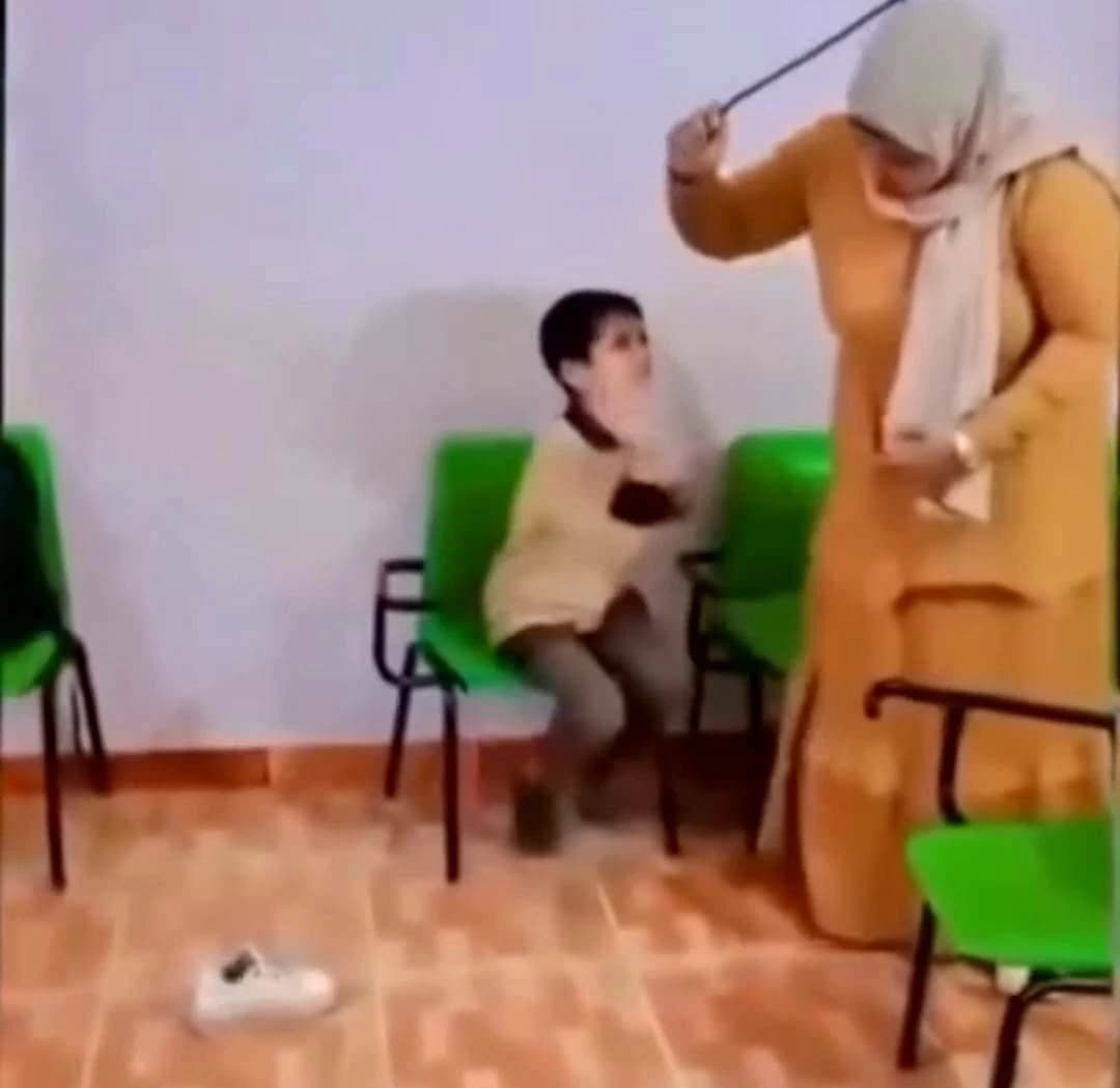 التعليم يرد على فيديو ضرب تلميذ ابتدائي
