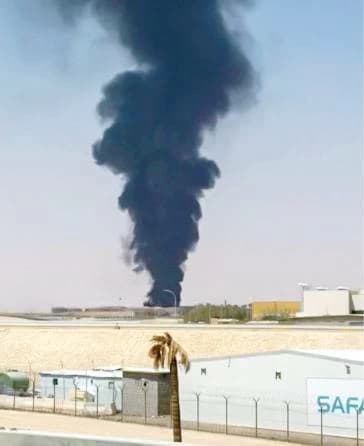 الحوثيون يهددون مطار الرياض بصاروخ