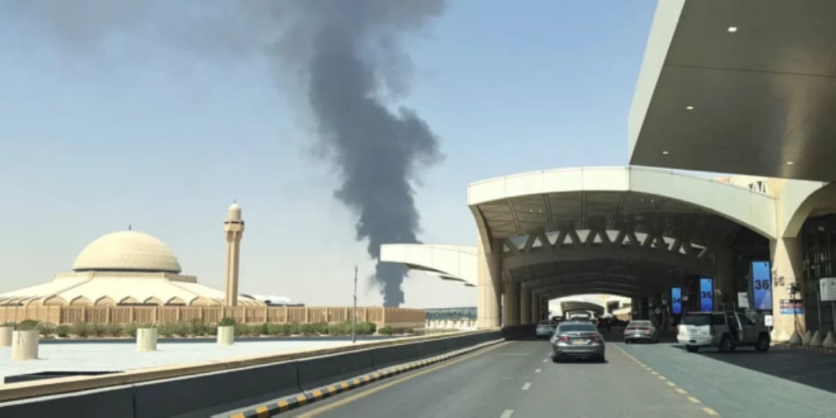 Kuwait Condemns Houthi Attacks on Saudi Airports