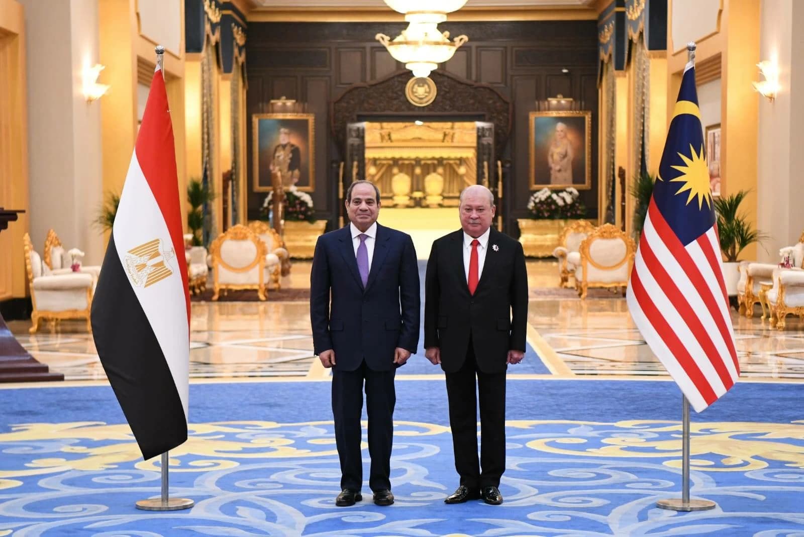 President Sisi extends invites to Malaysia's King and PM