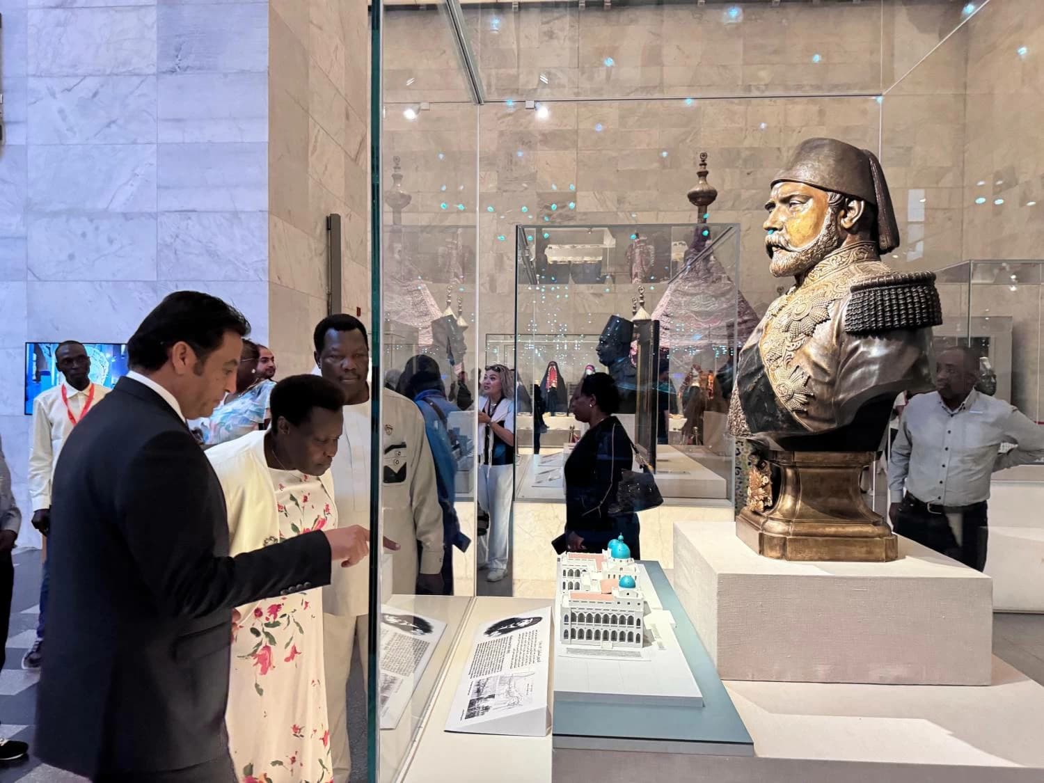 Ugandan Deputy PM visits Egypt Museum