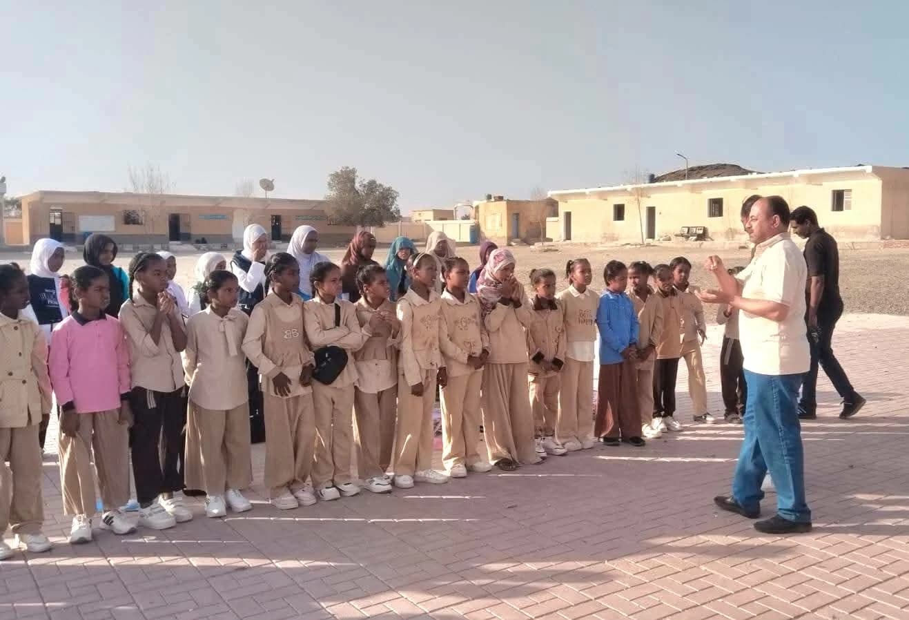 Education Minister visits Halayeb schools