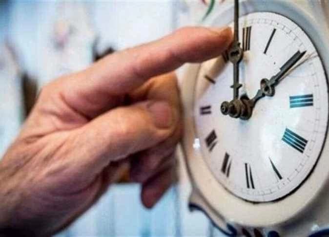 توقيت الشتوي يبدأ الجمعة