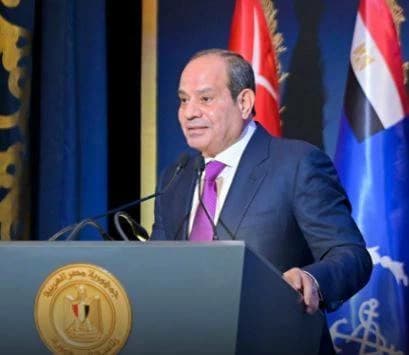 السيسي يحذر من مخاطر على حدود مصر