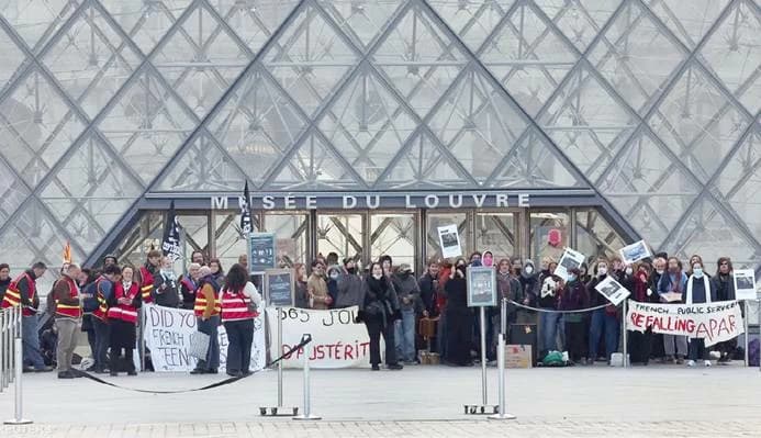 France protests at Louvre prompt closures