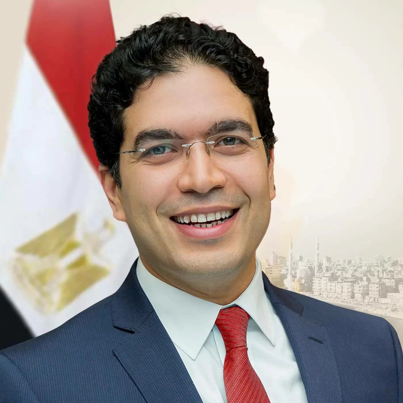 ضياء الدين داود يوافق على قرض النقل البالغ 500 مليون دولار