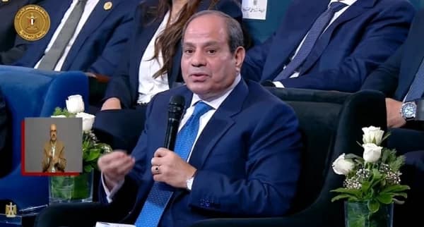 السيسي: مصر تملك كل شيء