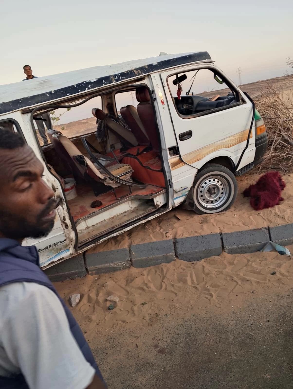 Injured in Aswan microbus crash
