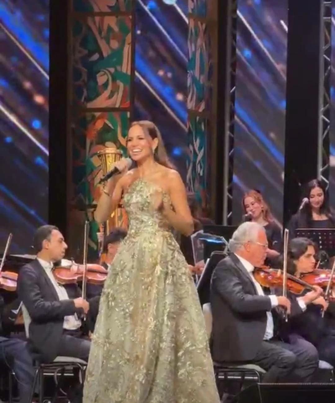 Amal Maher Highlights Divine Love at Arab Music Festival