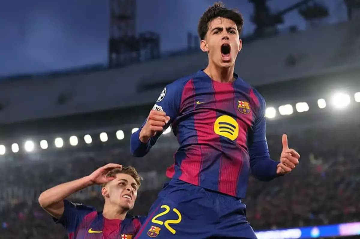 Aston Villa links with Bernal from Barcelona