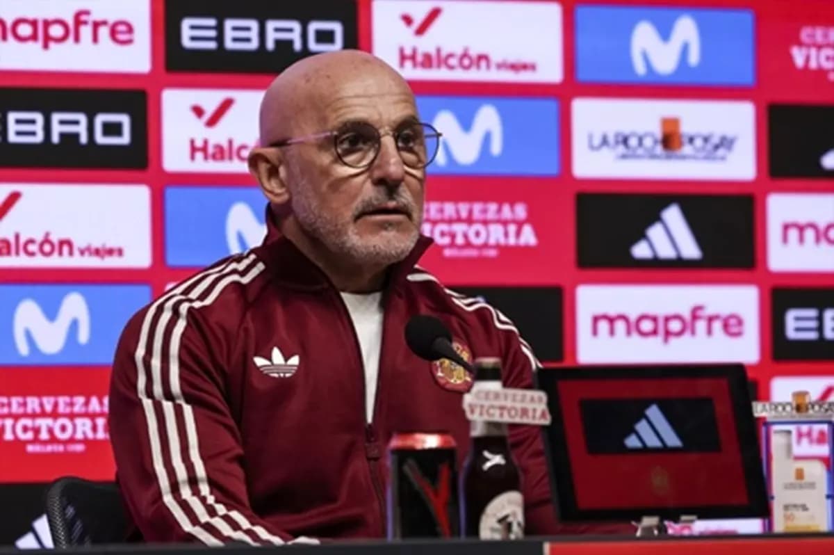دي لا فوينتي يقود مباراة إسبانيا والبرتغال