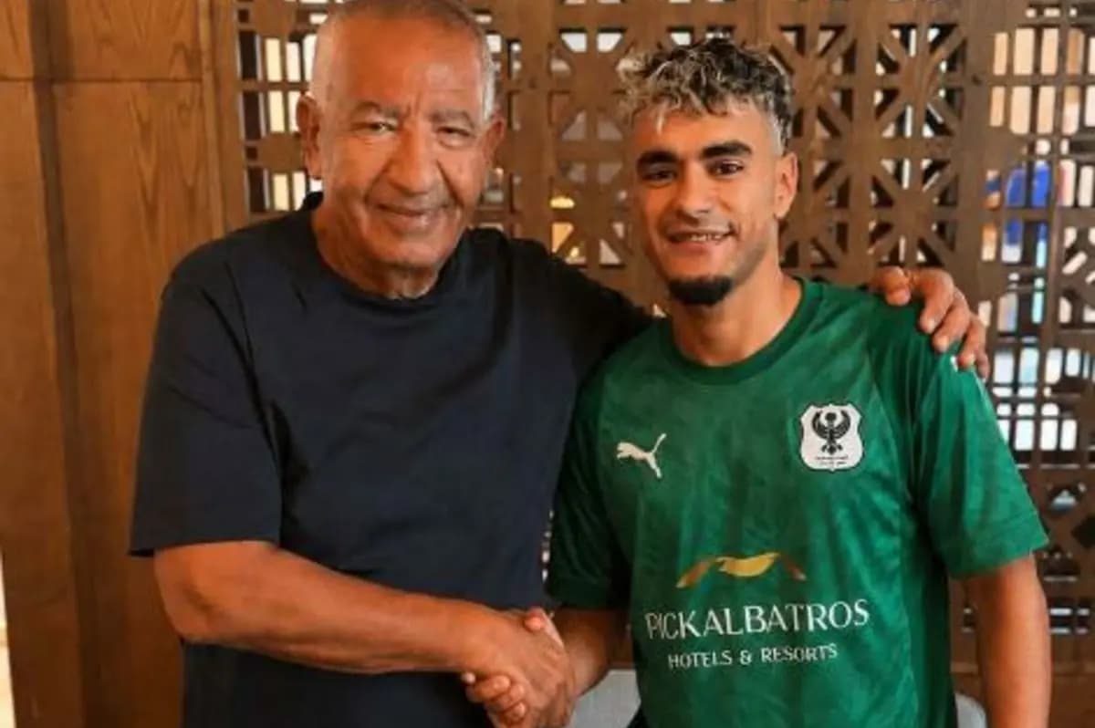 Al-Masry signs Moroccan Abdullah Al-Zayani