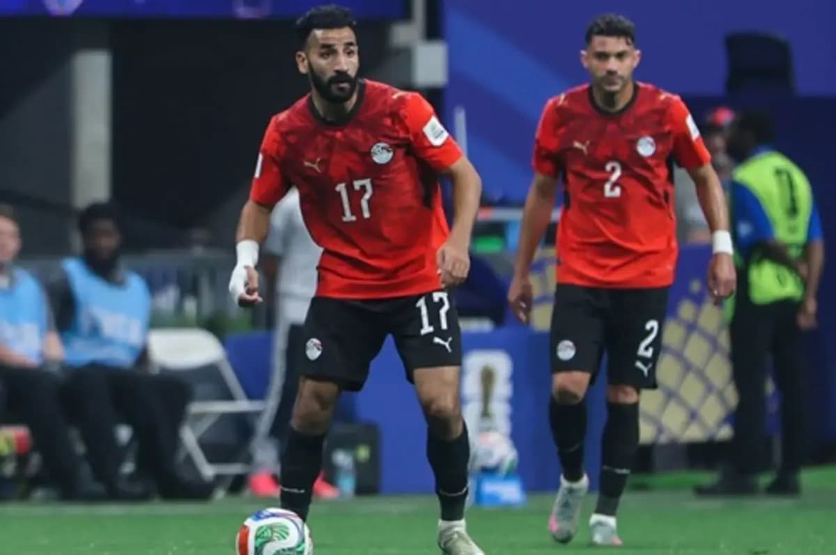 اتحاد الكرة يسلط الضوء على أدء مهند لاشين مع منتخب مصر