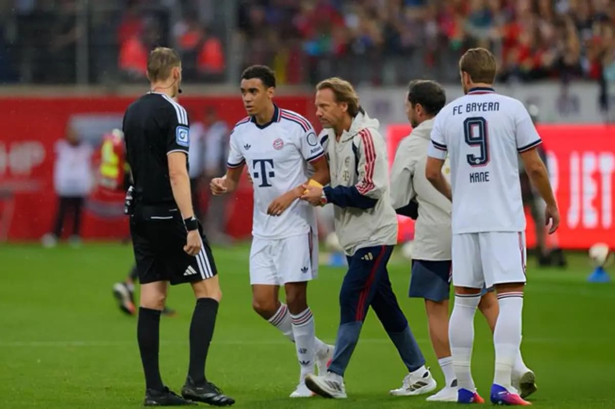 موسيالا يواصل الغياب عن بايرن