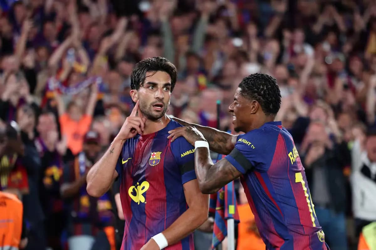 توريس يثير الجدل حول مستقبله مع برشلونة
