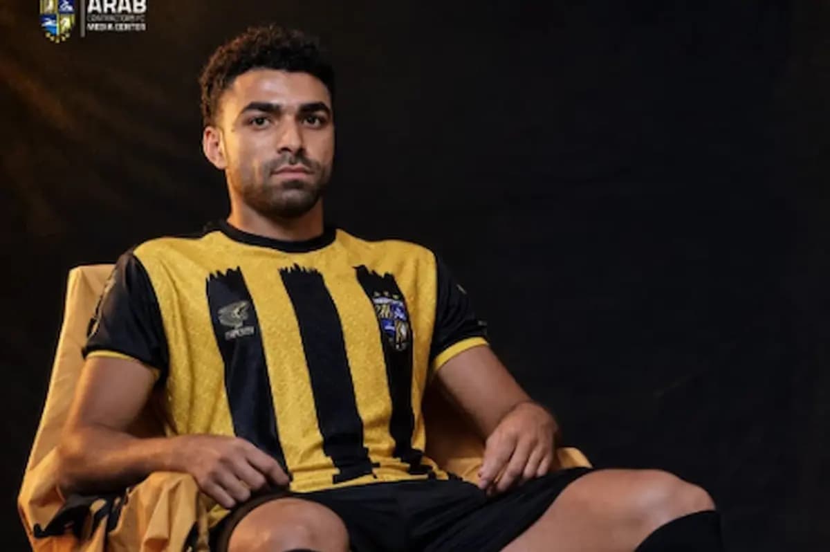 Al Mokawloon Signs Khaled Abdel Fattah