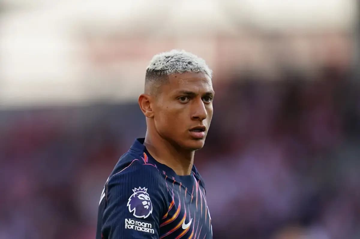 Tottenham coach discusses Richarlison and Turkey offer