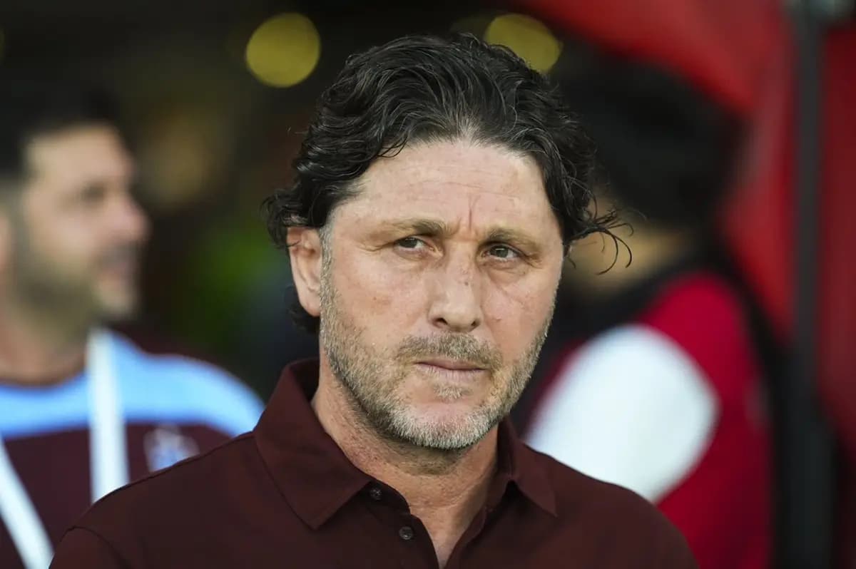 Trabzonspor refuses coach resignation after Europa League exit
