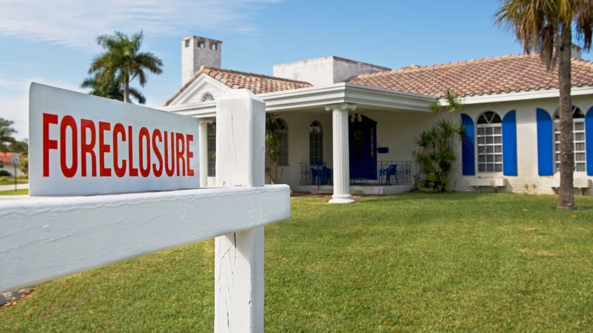 Midwest Cities with Most Foreclosures