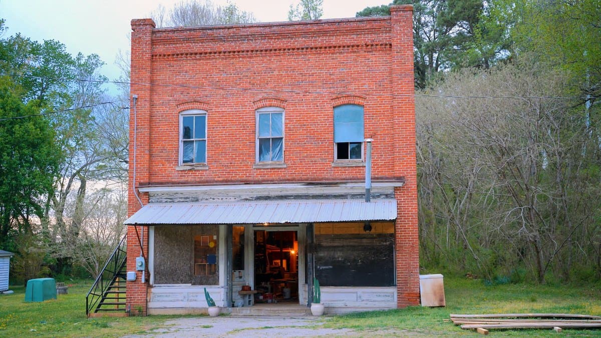 Renovating a 120-Year-Old Abandoned Store
