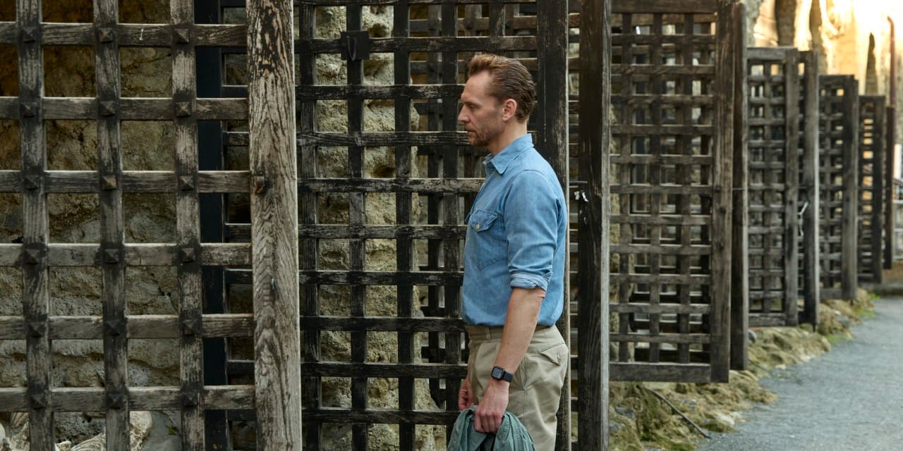 Pompeii: Out of Time with Tom Hiddleston Review