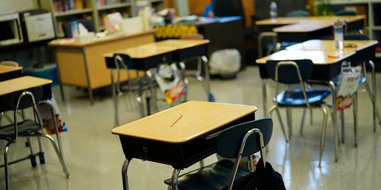 US School Ratings Drop Again