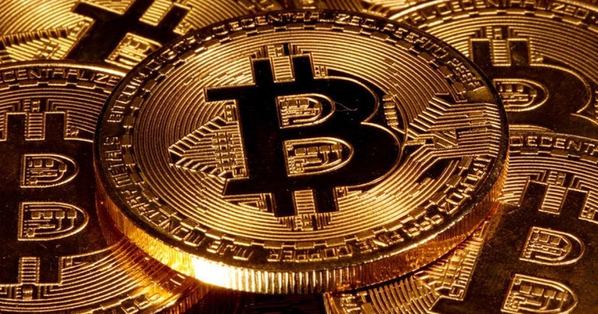 بتكوين تصل إلى أعلى مستوى في ثلاثة أشهر